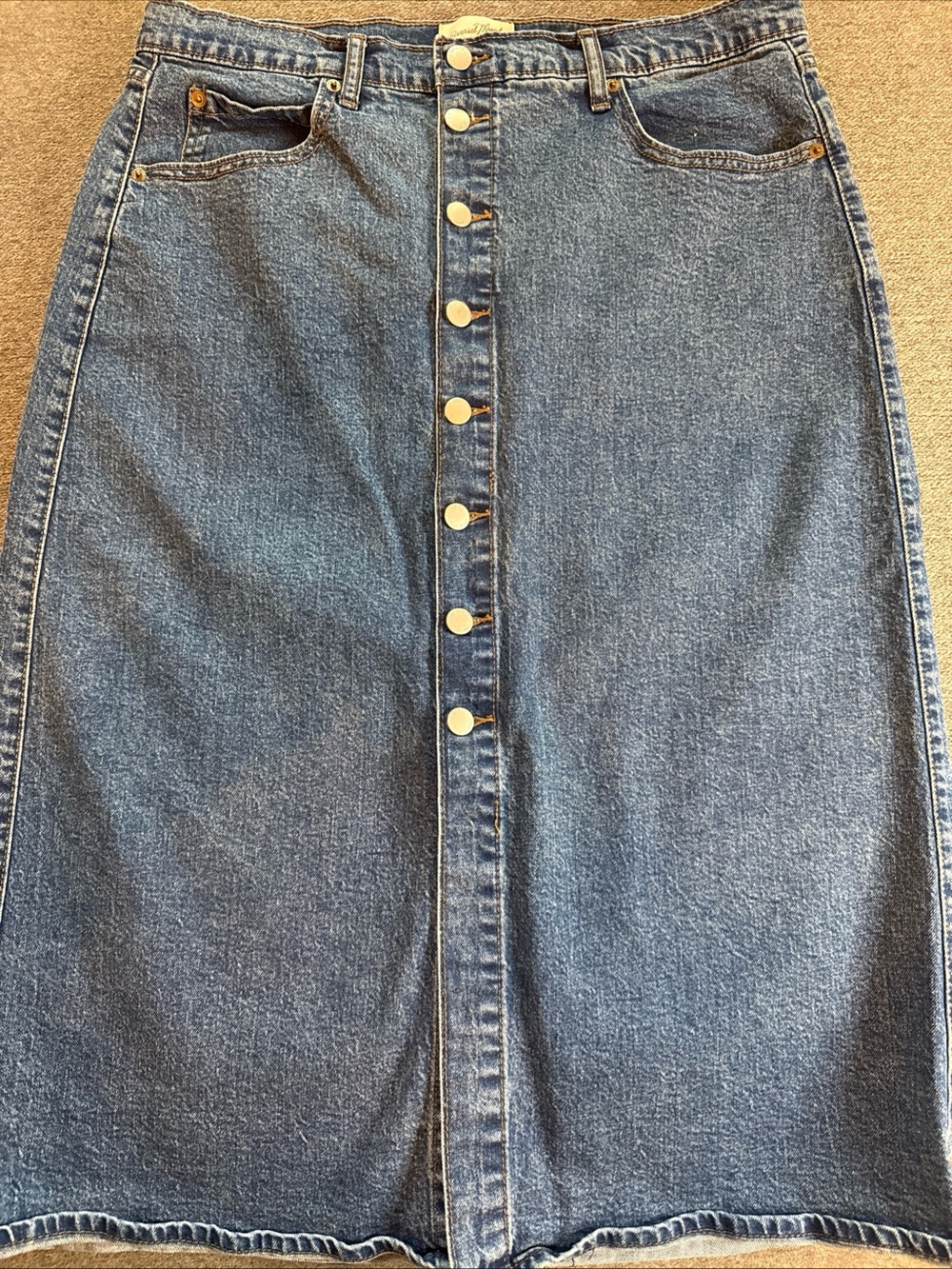 Universal Thread Women’s Blue Denim Button Front Midi Skirt Size 12 Academia